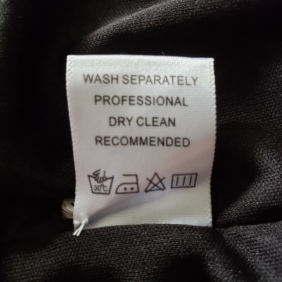 Emmelee Sequin Scalloped Hem Shirt Size XS Black Lightweight Ivory Accent - Picture 9 of 9